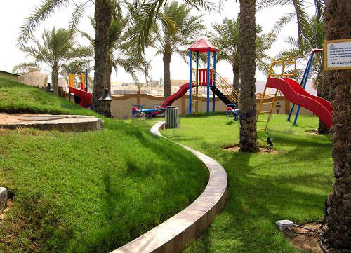 Детская площадка отеля Hilton Ras Al Khaimah Hotel 5* (Хилтон Рас Аль-Хайма Отель 5*) Фото отеля Hilton Ras Al Khaimah Hotel 5* (Хилтон Рас Аль-Хайма Отель 5*)