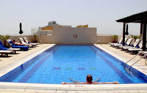 Бассейн отеля Citymax Al Barsha 3* (Ситимакс Аль Барша 3*) Фото отеля Citymax Al Barsha 3* (Ситимакс Аль Барша 3*)