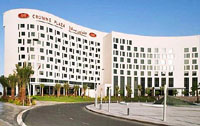 Отель Crowne Plaza Abu Dhabi Yas Island 5* (Краун Плаза Абу-Даби Яс Айленд 5*) Фото отеля Crowne Plaza Abu Dhabi Yas Island 5* (Краун Плаза Абу-Даби Яс Айленд 5*)