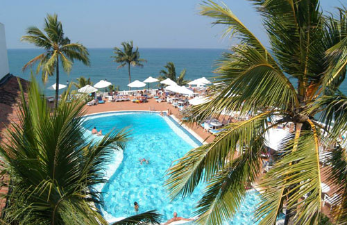 Бассейн отеля Mount Lavinia Hotel 4* (Маунт Лавиния Отель 4*) Фото отеля Mount Lavinia Hotel 4* (Маунт Лавиния Отель 4*)