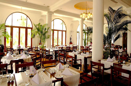 Ресторан отеля Mount Lavinia Hotel 4* (Маунт Лавиния Отель 4*) Фото отеля Mount Lavinia Hotel 4* (Маунт Лавиния Отель 4*)