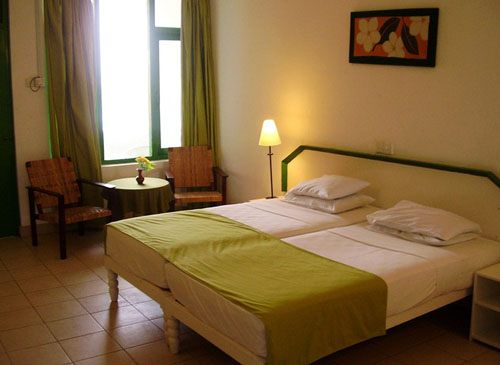 Номер отеля Hikkaduwa Beach Hotel 3* (Хиккадува Бич Отель 3*) Фото отеля Hikkaduwa Beach Hotel 3* (Хиккадува Бич Отель 3*)