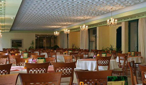Ресторан отеля Шипка Отель 3* (Shipka Hotel 3*) Фото отеля Шипка Отель 3* (Shipka Hotel 3*)