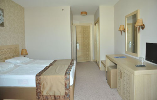 Номер отеля Eldar Resort Hotel 4+* (Эльдар Бич Резорт 4+*) Фото отеля Eldar Resort Hotel 4+* (Эльдар Бич Резорт 4+*)