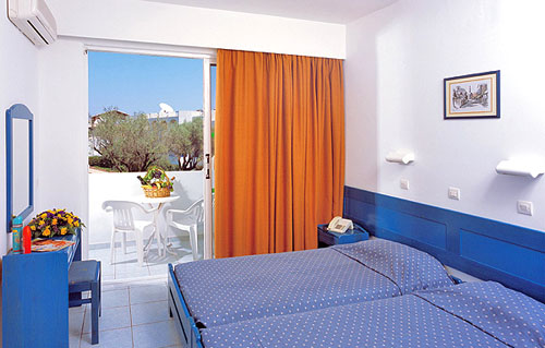 Номер отеля Evi Hotel 3* (Эви Отель 3*) Фото отеля Evi Hotel 3* (Эви Отель 3*)