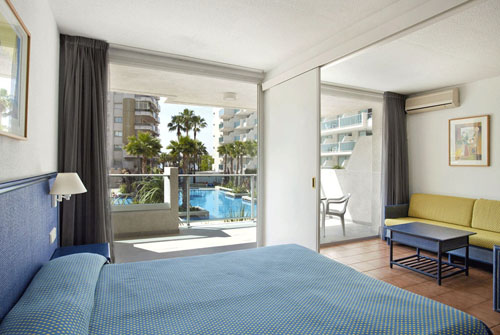 Номер отеля Blaumar Hotel Salou 4* (Блаумар Отель Салоу 4*) Фото отеля Blaumar Hotel Salou 4* (Блаумар Отель Салоу 4*)