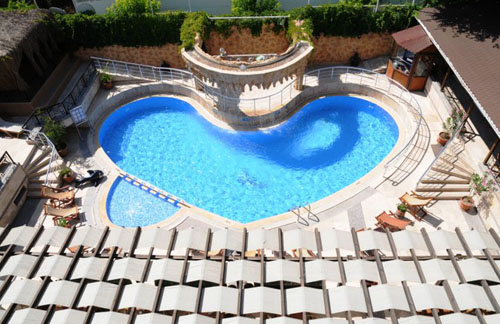 Бассейн отеля Botanik Magic Dream Hotel 4* (Ботаник Мэджик Дрим Отель 4*) Фото отеля Botanik Magic Dream Hotel 4* (Ботаник Мэджик Дрим Отель 4*)