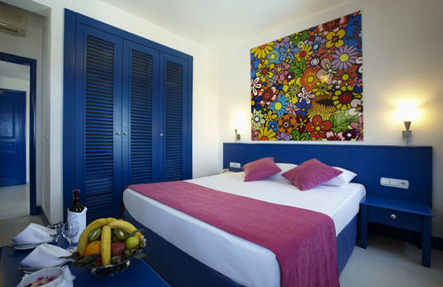 Номер отеля Bodrum Holiday Resort & Spa 5* (Бодрум Холидей Резорт энд Спа 5*) Фото отеля Bodrum Holiday Resort & Spa 5* (Бодрум Холидей Резорт энд Спа 5*)