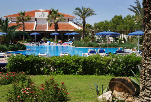 Бассейн отеля Capsis Hotel Rhodes 5* (Капсис Отель Родос 5*) Фото отеля Capsis Hotel Rhodes 5* (Капсис Отель Родос 5*)