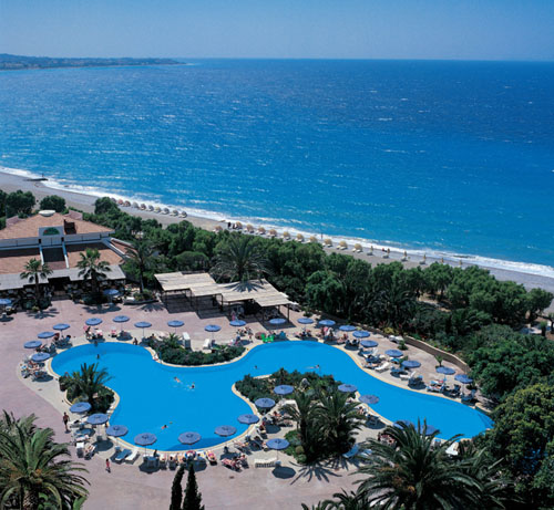 Бассейн отеля Capsis Hotel Rhodes 5* (Капсис Отель Родос 5*) Фото отеля Capsis Hotel Rhodes 5* (Капсис Отель Родос 5*)