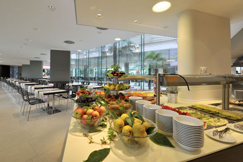 Ресторан отеля Laguna Mediteran Hotel 3* (Лагуна Медитеран Отель 3*) Фото отеля Laguna Mediteran Hotel 3* (Лагуна Медитеран Отель 3*)