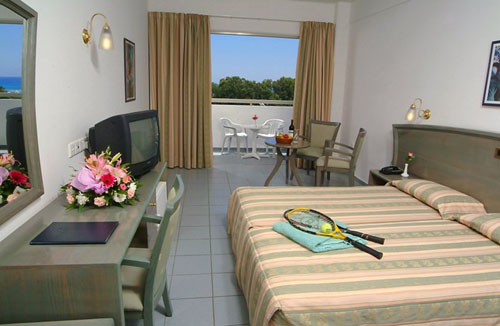 Номер отеля Nissiana Hotel & Bungalows 3* (Ниссиана Отель и Бунгало 3*) Фото отеля Nissiana Hotel & Bungalows 3* (Ниссиана Отель и Бунгало 3*)