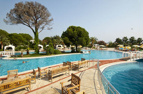 Бассейн отеля Jacaranda Club & Resort 5* (Джакаранда Клуб энд Резорт 5*) Фото отеля Jacaranda Club & Resort 5* (Джакаранда Клуб энд Резорт 5*)