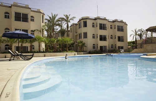 Бассейн отеля Royal Naama Bay Resort 4* (Роял Наама Бей Резорт 4*) Фото отеля Royal Naama Bay Resort 4* (Роял Наама Бей Резорт 4*)