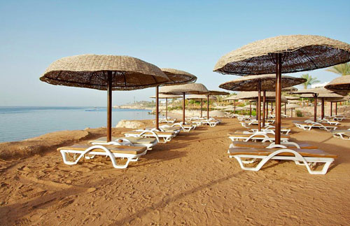Пляж отеля Royal Grand Sharm 5* (Роял Гранд Шарм 5*) Фото отеля Royal Grand Sharm 5* (Роял Гранд Шарм 5*)