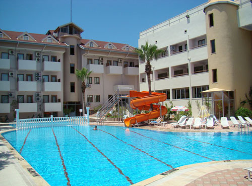 Бассейн отеля Side Yesiloz Hotel 4* (Сиде Есилоз Отель 4*) Фото отеля Side Yesiloz Hotel 4* (Сиде Есилоз Отель 4*)
