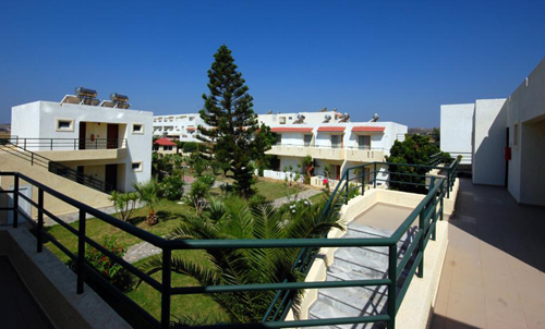 Отель Evripides Village Beach 4* (Эврипидис Вилладж Бич 4*) Фото отеля Evripides Village Beach 4* (Эврипидис Вилладж Бич 4*)