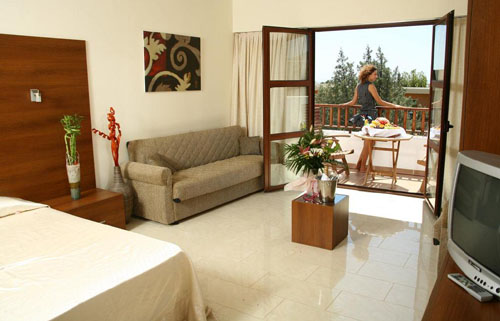 Номер отеля Costa Lindia Beach Resort 5* (Коста Линдия Бич Резорт 5*) Фото отеля Costa Lindia Beach Resort 5* (Коста Линдия Бич Резорт 5*)