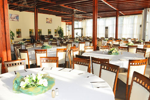 Ресторан отеля Montemar Beach Resort 3* (Монтемар Бич Резорт 3*) Фото отеля Montemar Beach Resort 3* (Монтемар Бич Резорт 3*)