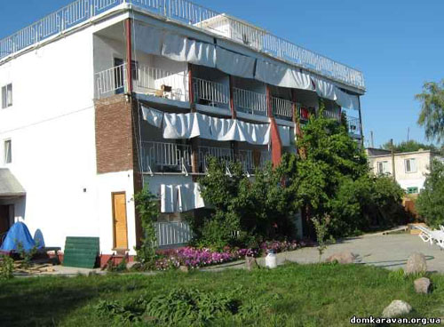 Дом Караван (Железный порт, Херсонская область) Фото Дома Караван (Железный порт, Херсонская область)