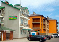Отель «Максим» (Бердянск, Азовское море, Запорожская область) Фото отеля «Максим» (Бердянск, Азовское море, Запорожская область)