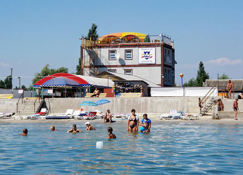 Пансионат «Морская крепость» (Большевик, Херсонская область, Украина) Фото пансионата «Морская крепость» (Большевик, Херсонская область, Украина)