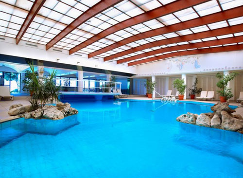 Бассейн отеля Aquila Rithymna Beach 5* (Аквила Ретимно Бич 5*) Фото отеля Aquila Rithymna Beach 5* (Аквила Ретимно Бич 5*)