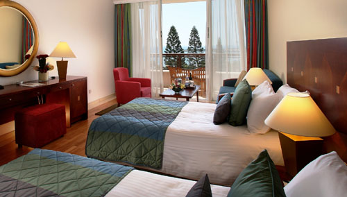 Номер отеля Le Meridien Limassol Spa & Resort 5* (Ле Меридиан Лимассол Спа энд Резорт 5*) Фото отеля Le Meridien Limassol Spa & Resort 5* (Ле Меридиан Лимассол Спа энд Резорт 5*)
