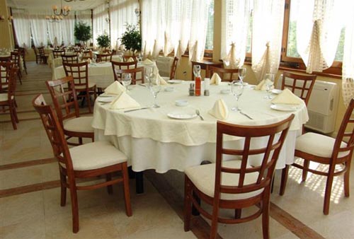 Ресторан отеля Санта Марина 4* (Santa Marina 4*) Фото отеля Санта Марина 4* (Santa Marina 4*)