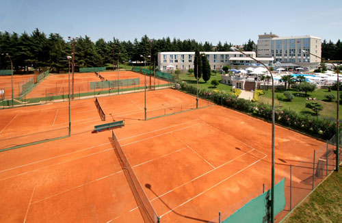 Теннисные корты отеля Laguna Park 4* (Лагуна Парк 4*) Фото отеля Laguna Park 4* (Лагуна Парк 4*)