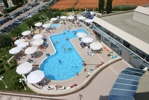 Бассейн отеля Laguna Park 4* (Лагуна Парк 4*) Фото отеля Laguna Park 4* (Лагуна Парк 4*)