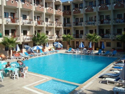 Бассейн отеля Club Herakles Hotel 3* (Клуб Хераклес Отель 3*) Фото отеля Club Herakles Hotel 3* (Клуб Хераклес Отель 3*)