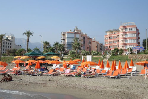 Пляж отеля Grand Bayar Beach Hotel 3* (Гранд Баяр Бич Отель 3*) Фото отеля Grand Bayar Beach Hotel 3* (Гранд Баяр Бич Отель 3*)
