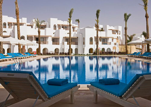 Бассейн отеля Novotel Palm Sharm El Sheikh 5* (Новотель Пальм Шарм-эль-Шейх 5*) Фото отеля Novotel Palm Sharm El Sheikh 5* (Новотель Пальм Шарм-эль-Шейх 5*)