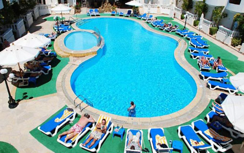 Бассейн отеля Oriental Rivoli Hotel 4* (Ориентал Риволи Отель 4*) Фото отеля Oriental Rivoli Hotel 4* (Ориентал Риволи Отель 4*)