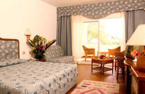 Номер отеля Domina Coral Bay Aquamarine Pool 5* (Домина Корал Бей Аквамарин Пул 5*) Фото отеля Domina Coral Bay Aquamarine Pool 5* (Домина Корал Бей Аквамарин Пул 5*)