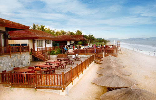 Пляж отеля International Asia Pacific Convention Center & HNA Resort Sanya 5* (Интернешнл Азия Пасифик Конвеншн Центр энд Хна Резорт Санья 5*) Фото отеля International Asia Pacific Convention Center & HNA Resort Sanya 5* (Интернешнл Азия Пасифик Конвеншн Центр энд Хна Резорт Санья 5*)