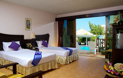 Номер отеля Kata Sea Breeze Resort 3* (Ката Си Бриз Резорт 3*) Фото отеля Kata Sea Breeze Resort 3* (Ката Си Бриз Резорт 3*)