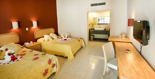 Номер отеля IFA Villas Bavaro Resort & Spa 4* (Ифа Вилас Баваро Резорт энд Спа 4*) Фото отеля IFA Villas Bavaro Resort & Spa 4* (Ифа Вилас Баваро Резорт энд Спа 4*)