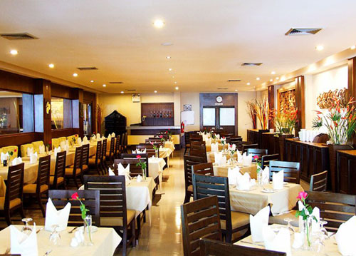 Ресторан отеля Sarita Chalet & Spa Hotel 3* (Сарита Шале энд Спа Отель 3*) Фото отеля Sarita Chalet & Spa Hotel 3* (Сарита Шале энд Спа Отель 3*)