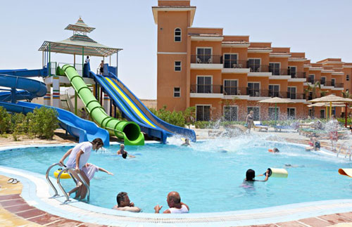 Водные горки отеля The Three Corners Sunny Beach Resort 4* (Три Корнерс Санни Бич Резорт 4*) Фото отеля The Three Corners Sunny Beach Resort 4* (Три Корнерс Санни Бич Резорт 4*)