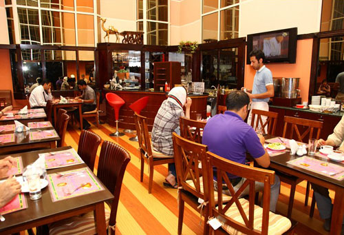 Ресторан отеля Mount Royal Hotel 2* (Маунт Роял Отель 2*) Фото отеля Mount Royal Hotel 2* (Маунт Роял Отель 2*)
