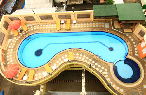 Бассейн отеля Eastiny Inn Hotel 3* (Истини Инн Отель 3*) Фото отеля Eastiny Inn Hotel 3* (Истини Инн Отель 3*)