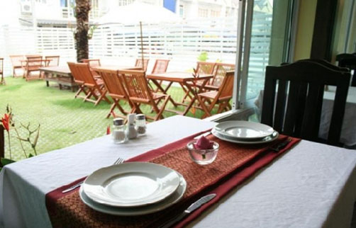 Ресторан отеля Golden Sea Pattaya 3* (Голден Си Паттайя 3*) Фото отеля Golden Sea Pattaya 3* (Голден Си Паттайя 3*)