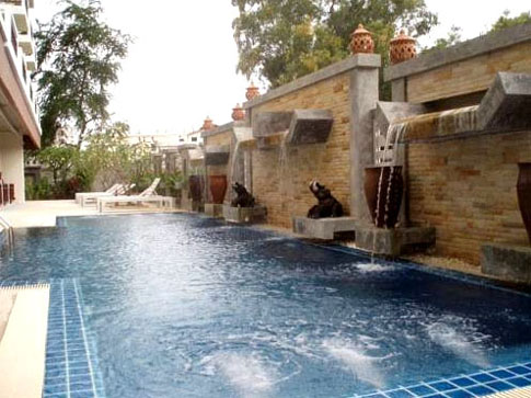 Бассейн отеля Neta Resort Pattaya 3* (Нета Резорт Паттайя 3*) Фото отеля Neta Resort Pattaya 3* (Нета Резорт Паттайя 3*)