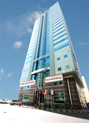Отель Al Bustan Tower Hotel Suites 4* (Аль Бустан Тауэр Отель Сьютс 4*) Фото отеля Al Bustan Tower Hotel Suites 4* (Аль Бустан Тауэр Отель Сьютс 4*)