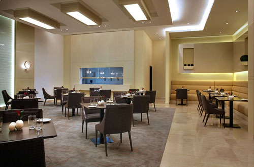 Ресторан отеля Cosmopolitan Hotel 4* (Космополитан Отель 4*) Фото отеля Cosmopolitan Hotel 4* (Космополитан Отель 4*)