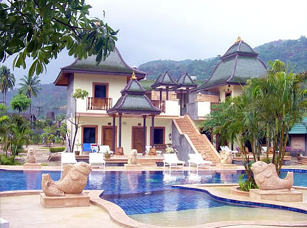 Бассейн отеля Coconut Beach Resort 3* (Коконат Бич Резорт 3*) Фото отеля Coconut Beach Resort 3* (Коконат Бич Резорт 3*)