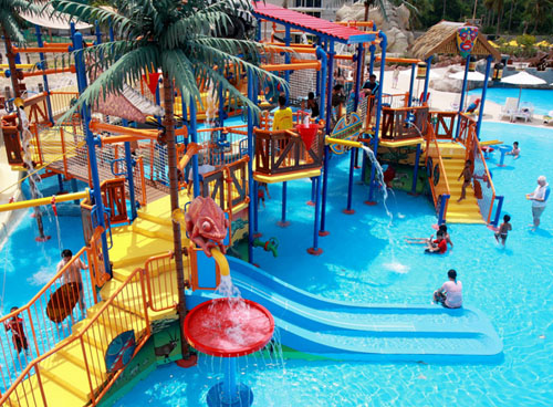 Детский бассейн отеля Grand West Sands Resort & Villas Phuket 5* (Гранд Вест Сандс Резорт энд Виллас Пхукет 5*) Фото отеля Grand West Sands Resort & Villas Phuket 5* (Гранд Вест Сандс Резорт энд Виллас Пхукет 5*)