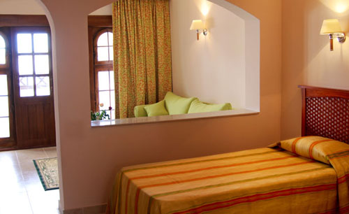 Номер отеля Tivoli Hotel Aqua Park 4* (Тиволи Отель Аквапарк 4*) Фото отеля Tivoli Hotel Aqua Park 4* (Тиволи Отель Аквапарк 4*)